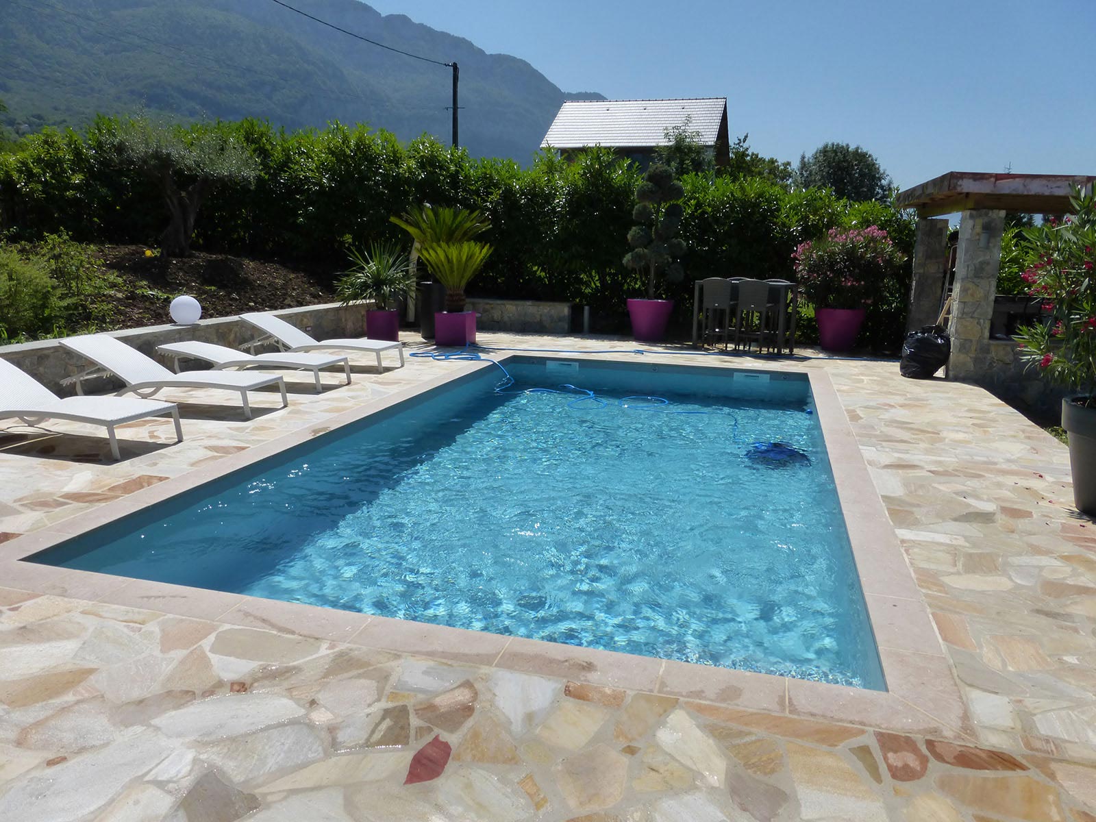 constructeur piscine annecy